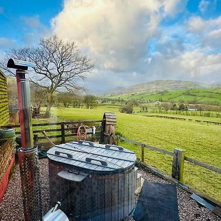 The Retreat Llanrhaeadr-ym-Mochnant Exterior foto