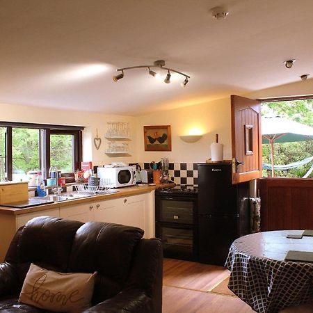 The Retreat Llanrhaeadr-ym-Mochnant Exterior foto