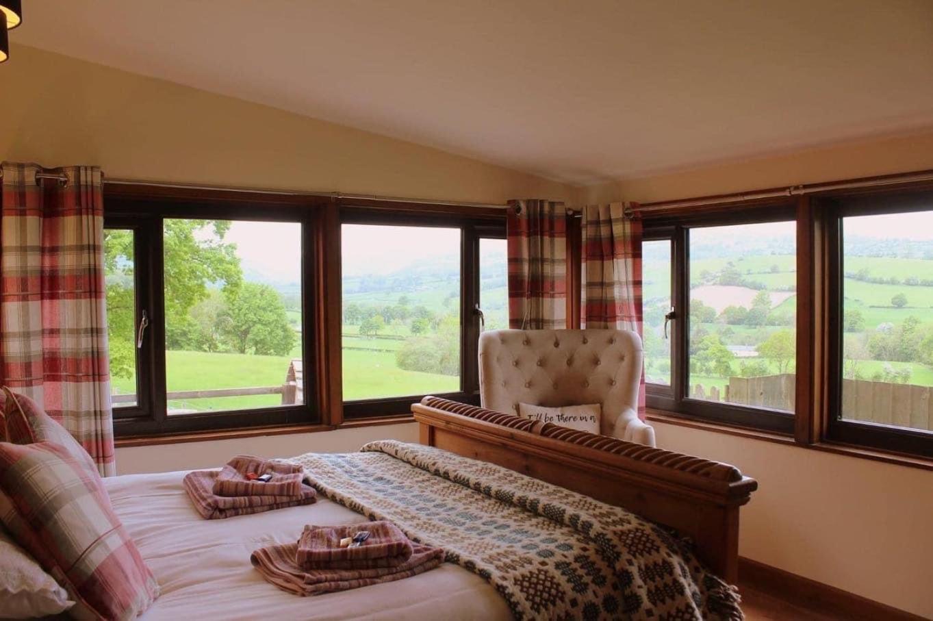 The Retreat Llanrhaeadr-ym-Mochnant Exterior foto